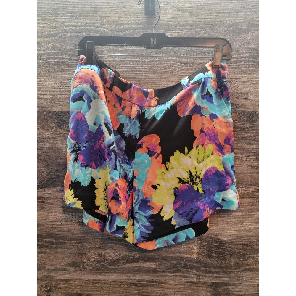 Worthington Women Floral Print Modern Fit Shorts Size 10
